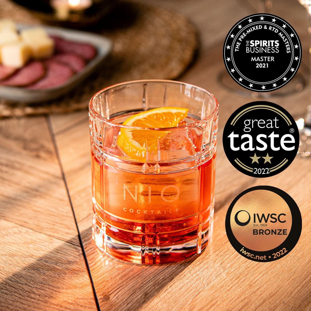 „Taste the Moment“ Set: 3 Cocktails + 1 KOSTENLOSES GLAS (20 % Rabatt)